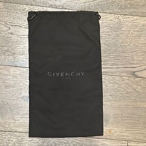 Givenchy Paris new dust-bag purse protector drawstring